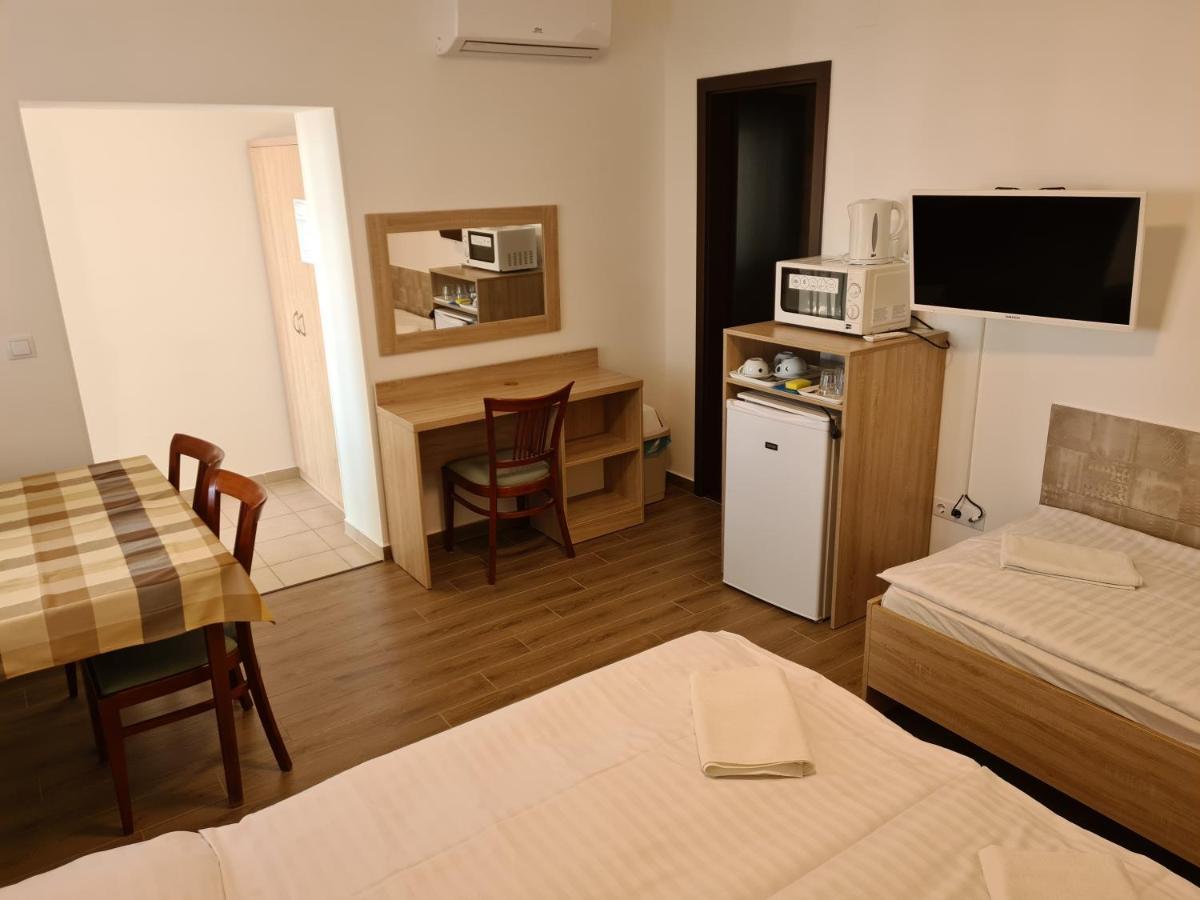 Tancsics Vendeghaz Hotel ชิโอฟก ห้อง รูปภาพ