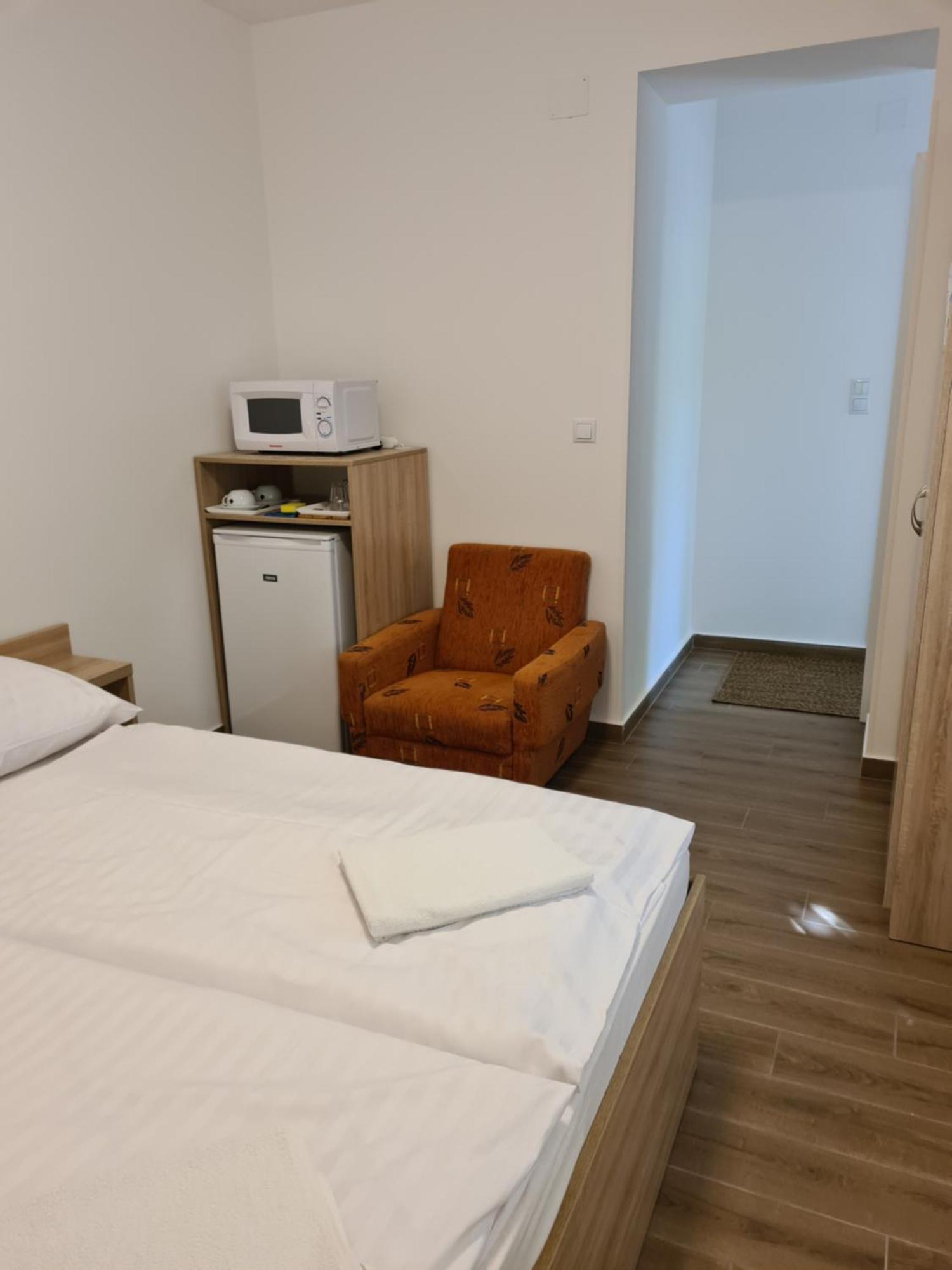 Tancsics Vendeghaz Hotel ชิโอฟก ห้อง รูปภาพ